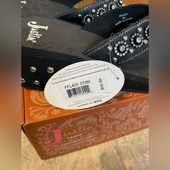 Justin Cowhide Rhinestone Flip Flops - Picture 6 of 7